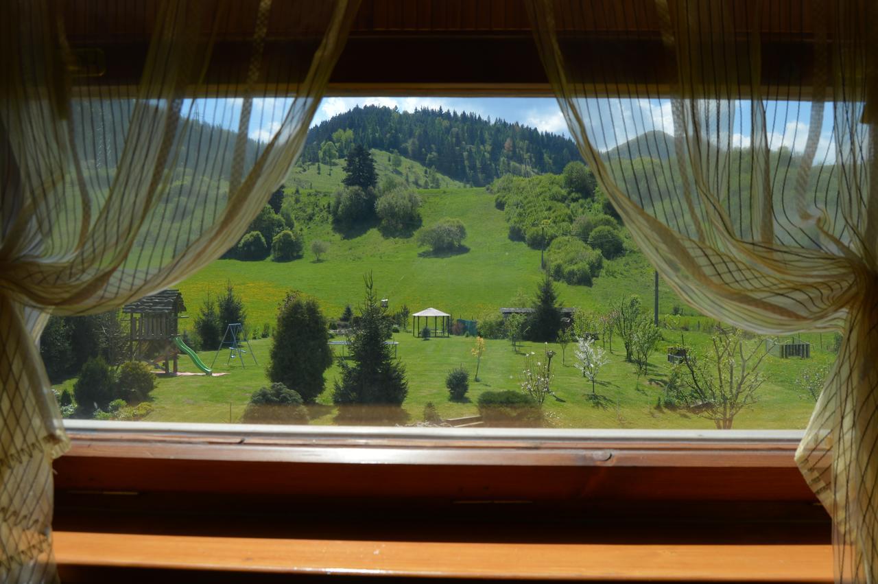 Motel Gombas Екстер'єр фото